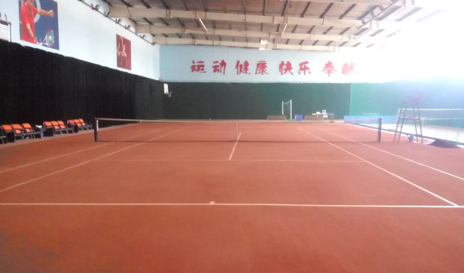 紅土場(chǎng)地的保養(yǎng)與維護(hù)